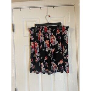 LuLaRoe 2XL Floral Women's Shorts Pockets and Stretch